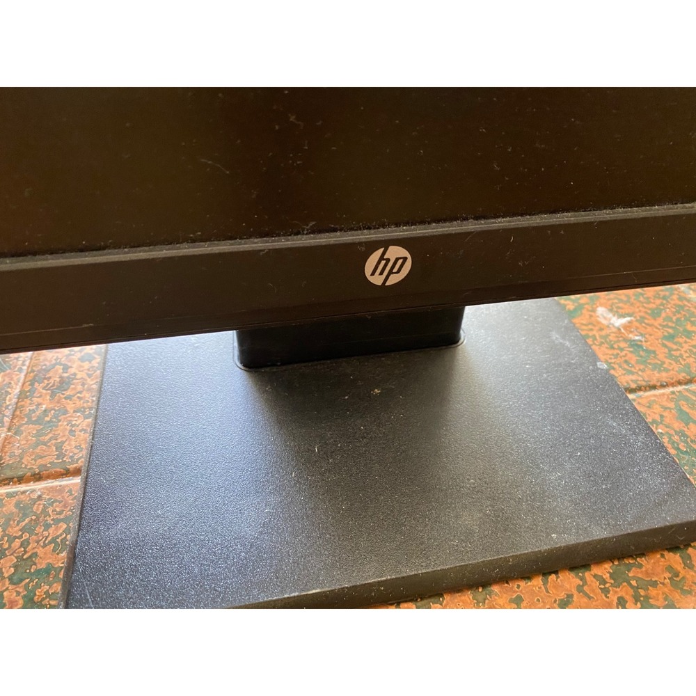 HP LV2311 23" LCD Computer Monitor 1080p Widescreen VGA Display w/ Stand - Picture 2 of 13
